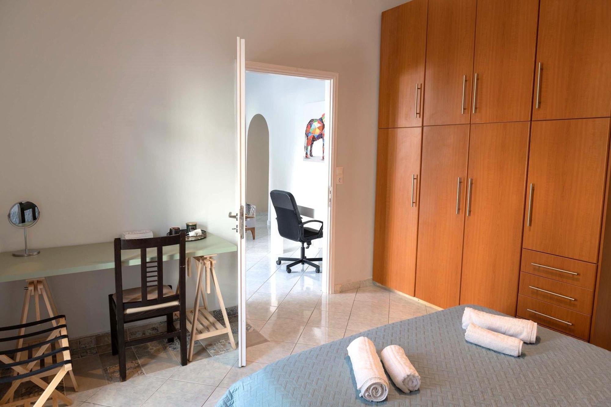 Private Spacious Apartment Atene Esterno foto